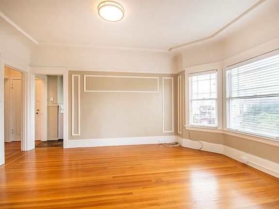3rd image of 494 29th Ave APT 9