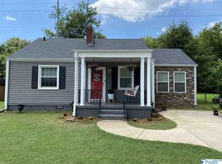 2016 Stanford Dr SW, Huntsville, AL 35801