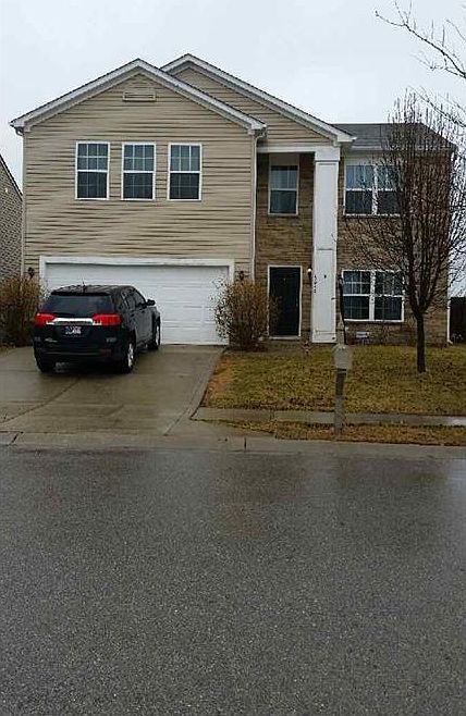 1st image of 15048 Royal Grove Dr