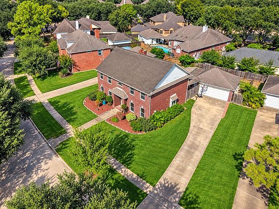 2nd image of 1908 Summer Reef Dr