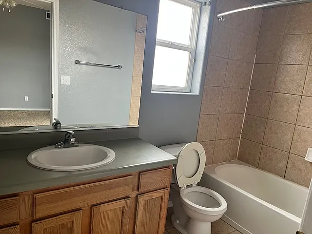 5295 Imperial Dr — Photo 11