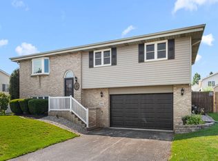 1511 Morningside Ct, Crown Point, IN 46307