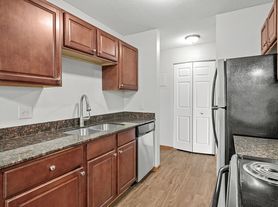 River Ridge Apartments