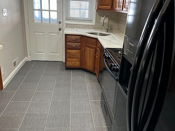 4th image of 7848 Rockbourne Rd