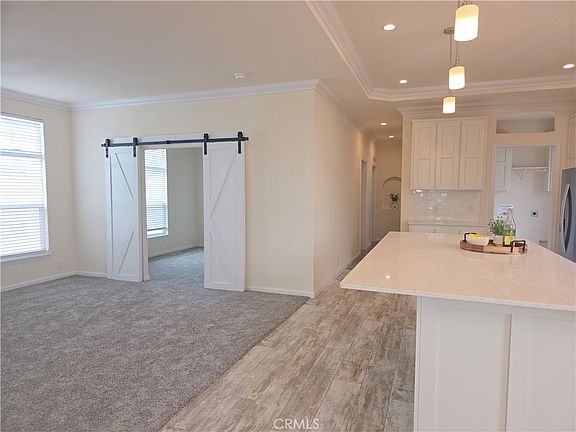 3rd image of 765 Mesa View Dr #6