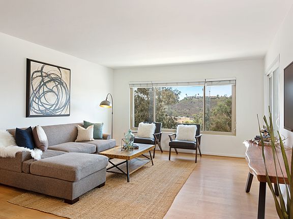 4th image of 6816 Hyde Park Dr Unit O