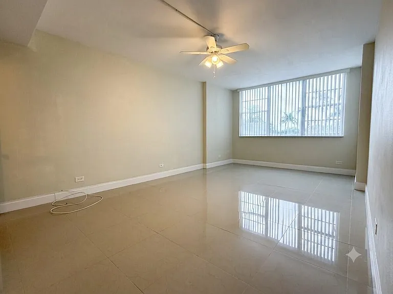 2800 N Flagler Dr #211 — Photo 16