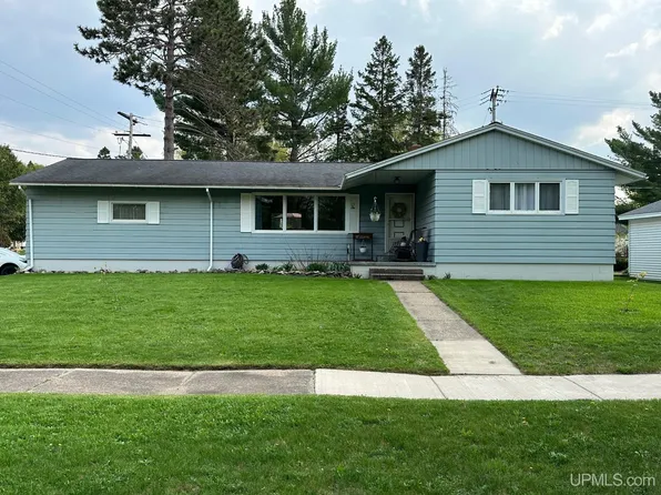 778 Poplar, Ishpeming, MI 49849-1043