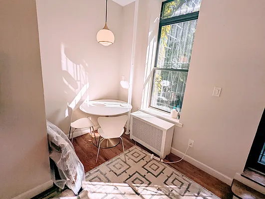 Rented by Corcoran | media 5