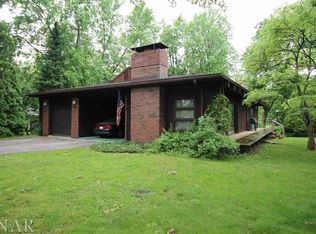 911 N Fell Ave, Normal, IL 61761