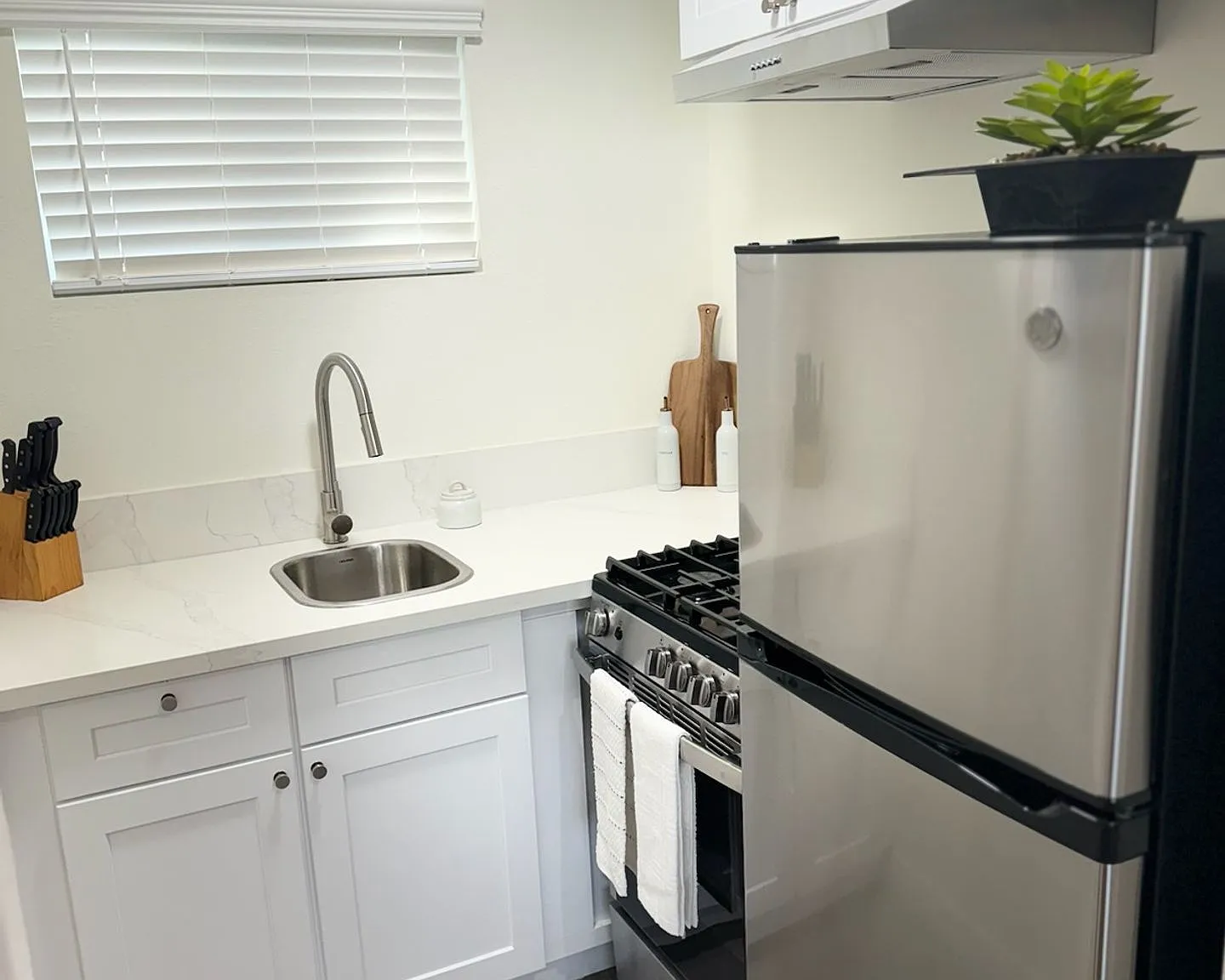 1840 W Orangethorpe Ave-NEWLY RENOVATED, Quartz Counters & Stainless Steel Appliances — Photo 3