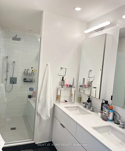 20 Lombard St S #3803 — Photo 17