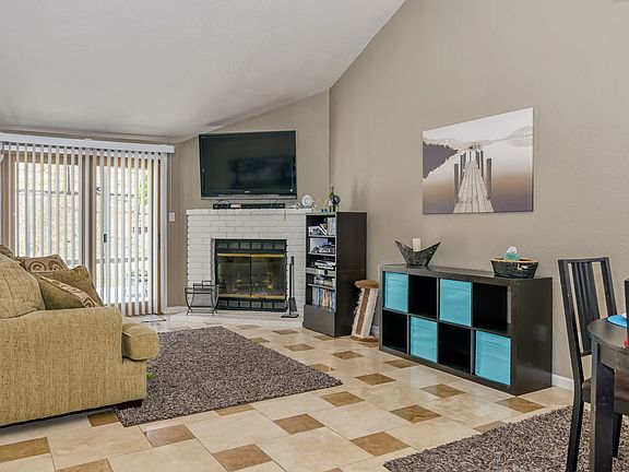 4th image of 2300 Jacqueline Dr