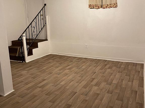 3rd image of 17 E 198th St Floor 1