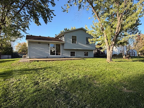 4th image of 15540 Dapple Cir
