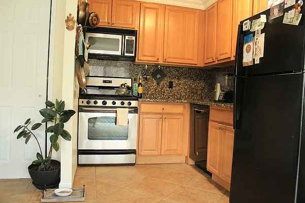 Rented by US # 1 Realty | media 50