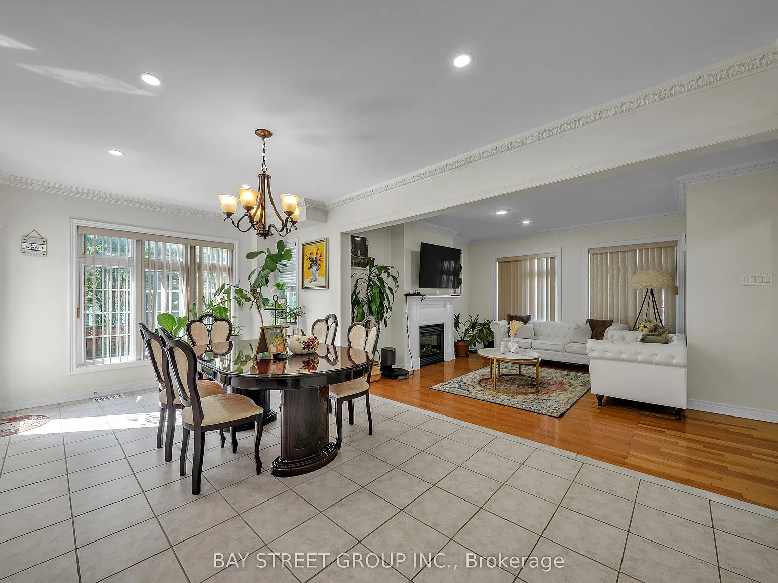 4 bed, $3,800 — Photo 3
