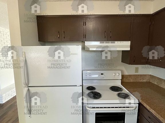 5th image of 1350-1368 Alberta Ave E