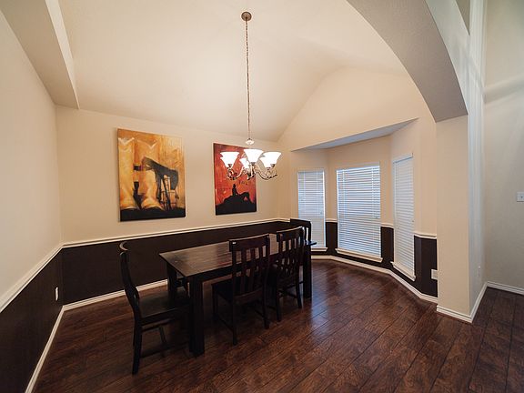 Formal Dining