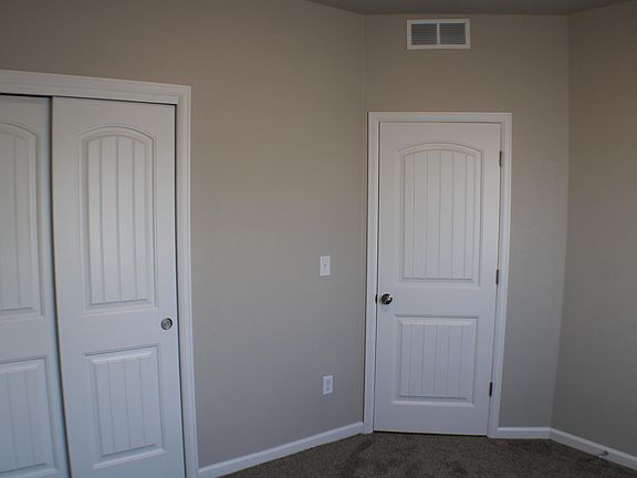 3rd image of 1441 Richard Martin Dr #101