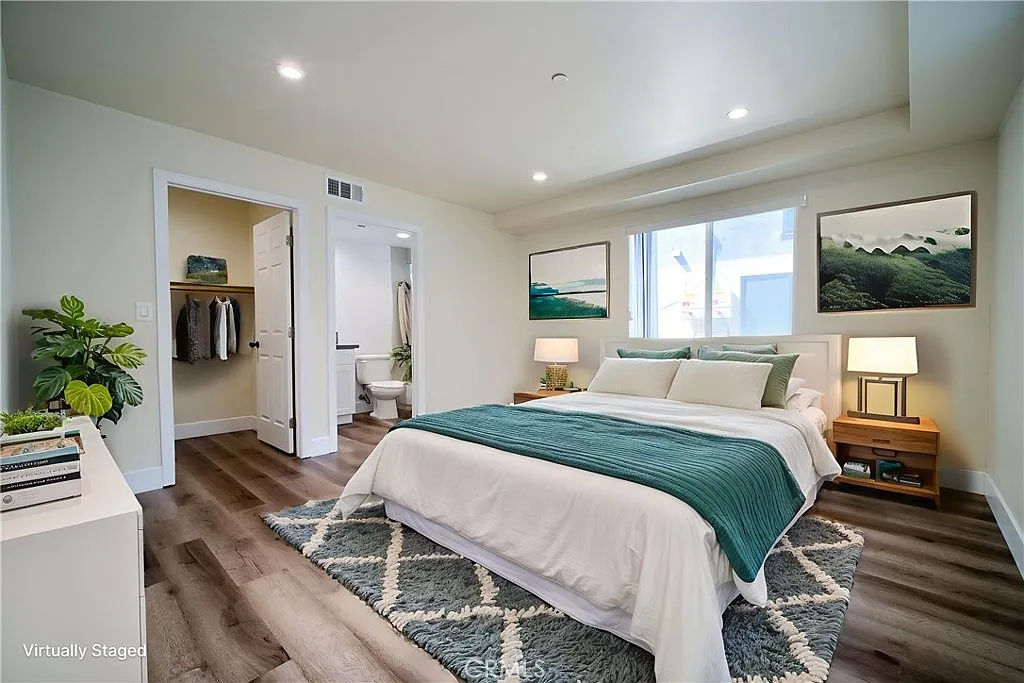 5 bed, 1837 sqft, $4,125 — Photo 4