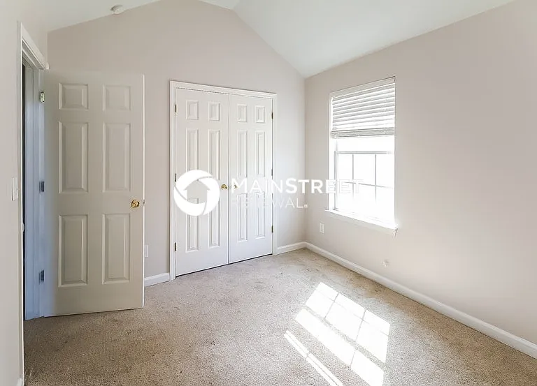 2590 Hills — Photo 12