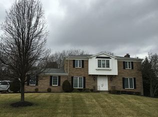 5904 Quailhill Dr, Cincinnati, OH 45233