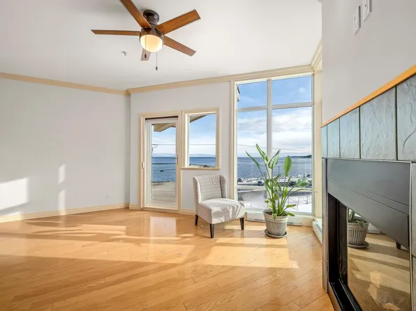 2676 Island Hwy S #303, Campbell River, BC V9W 1C7