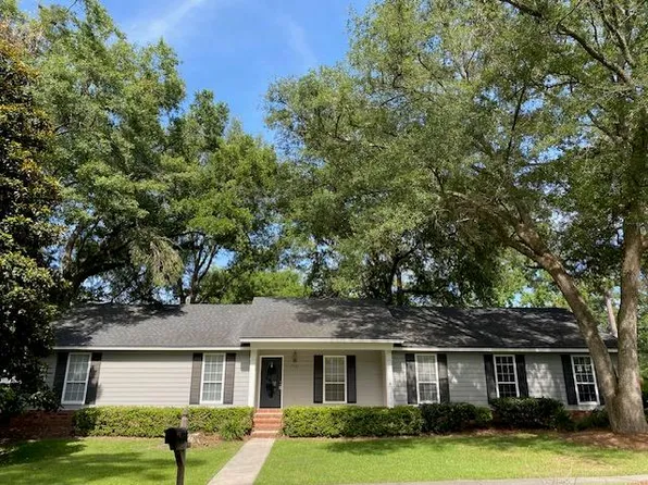 2301 Spring Valley Dr, Valdosta, GA 31602