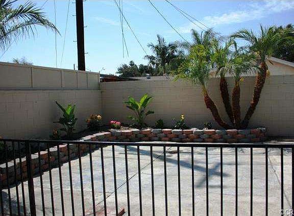4th image of 909 Cabana Ave