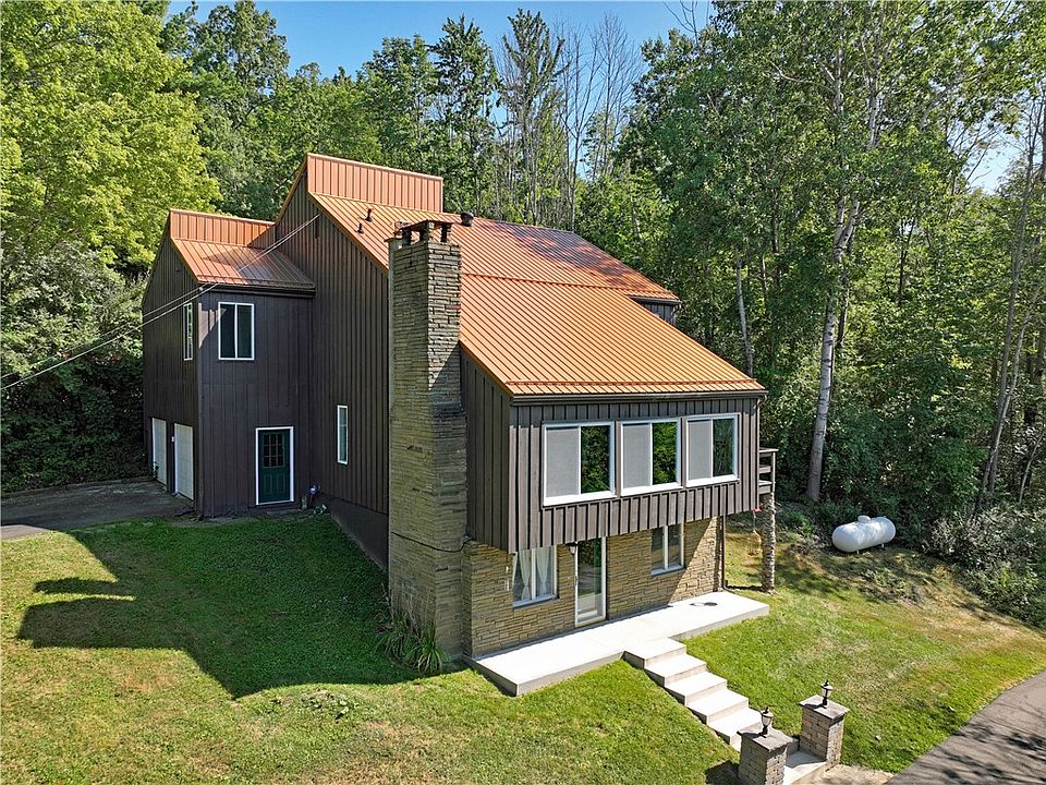 1st image of 560 Steege Hill Rd