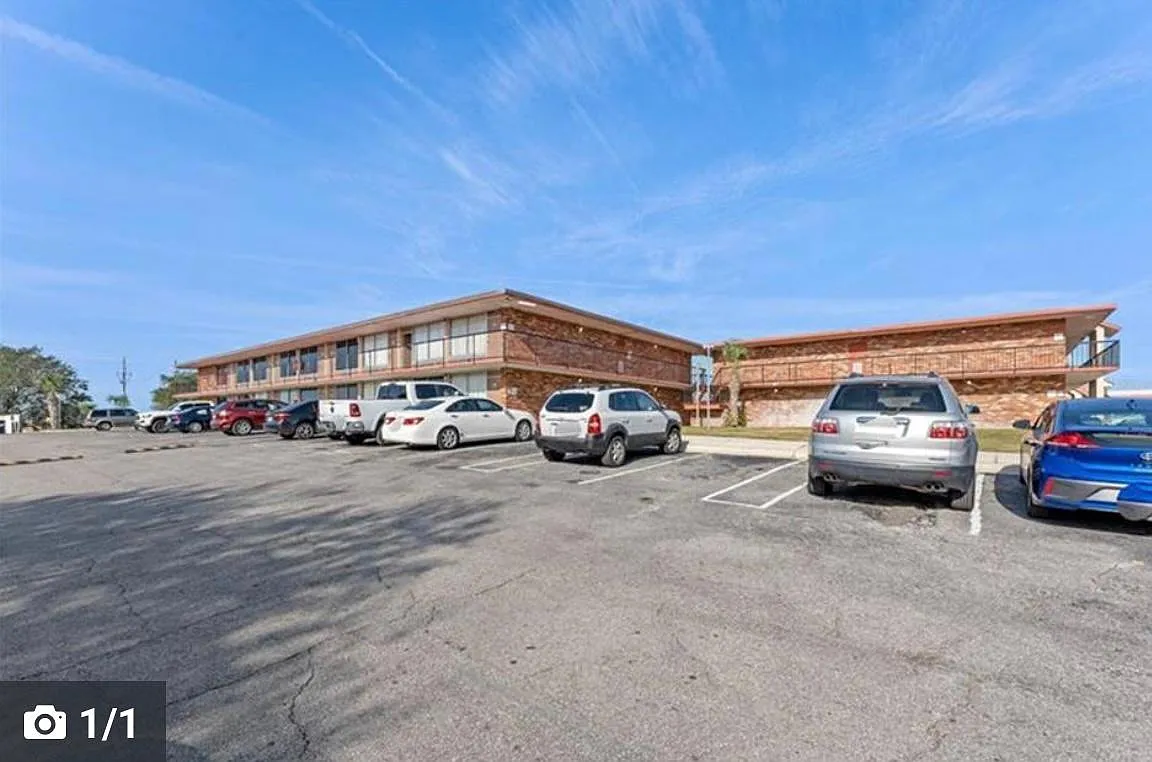 Building Photo - 43420 Highway 27 #425