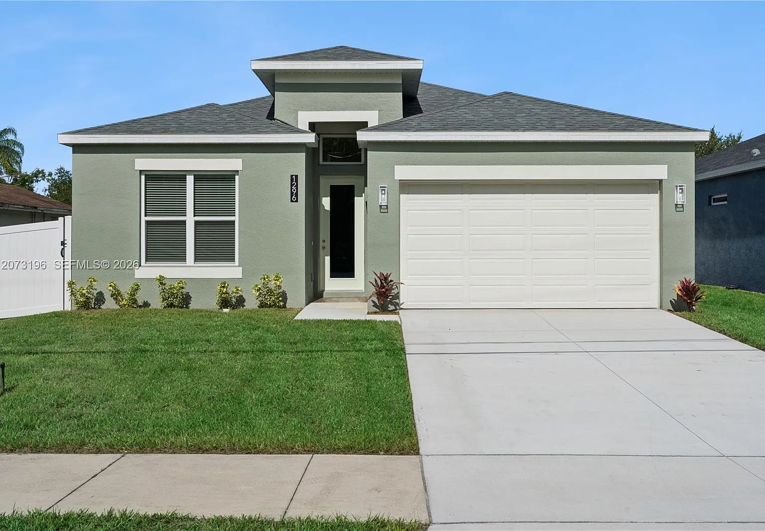 4 bed, 2.0 bath, 1768 sqft, $3,500 — Photo 1