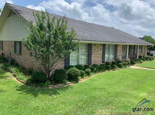 1114 Kirkwood Ln, Jacksonville, TX 75766