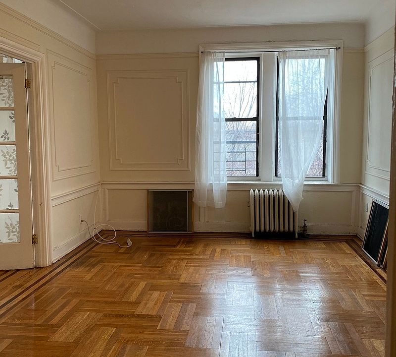 1st image of 209 E 16th St APT C9