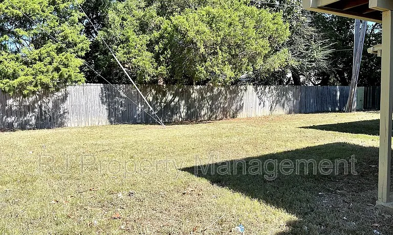 6600 Stockport Dr — Photo 23