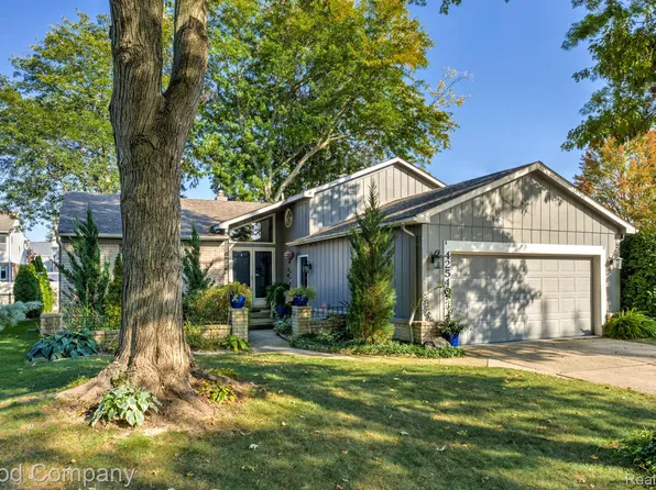 42540 Sycamore Dr, Sterling Heights, MI 48313
