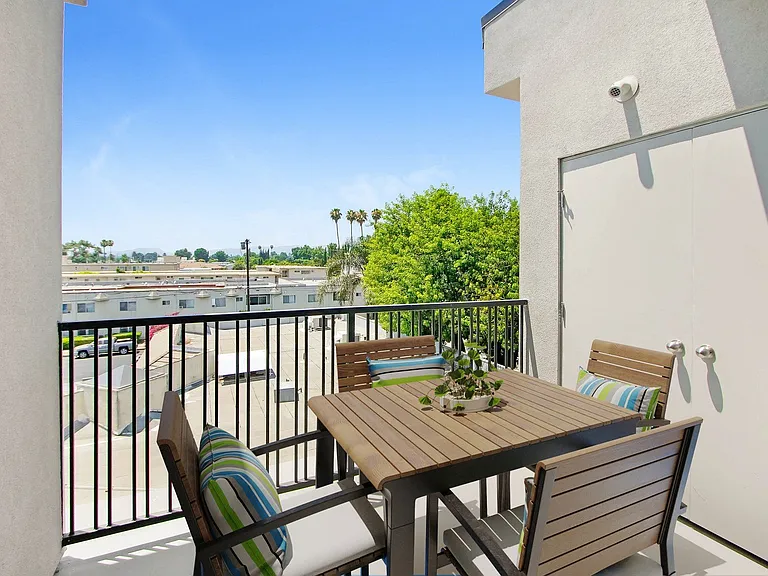 The Bay Apartment Homes — Photo 23