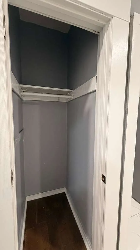 4 bed, $2,000 — Photo 3