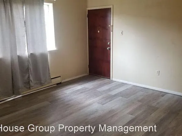 3205 N 6th St #B, Harrisburg, PA 17110