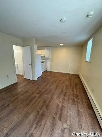 2 bed, 1.0 bath, 600 sqft, $2,700 — Photo 3
