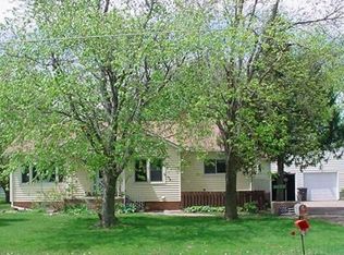 2622 N Webb Rd, Grand Island, NE 68803