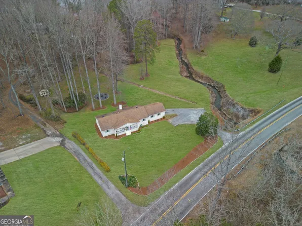 413 Lees Mill Rd, Fayetteville, GA 30214