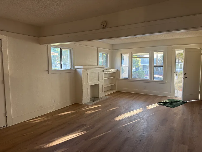 6312 Pierce Ave — Photo 6