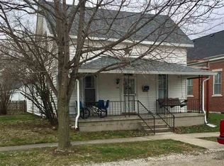 319 W Main St, Mitchell, IN 47446