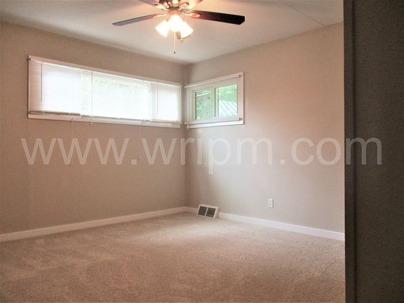 4th image of 77 High Hill Dr
