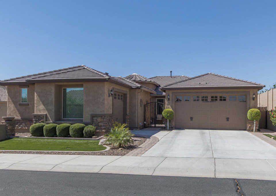 1st image of 10392 W Cottontail Ln