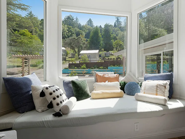 Laurel Glen Rd — Photo 14
