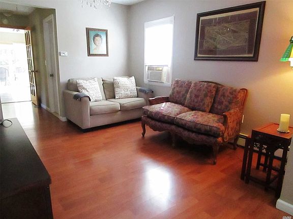 4th image of 828 Nicolls Rd