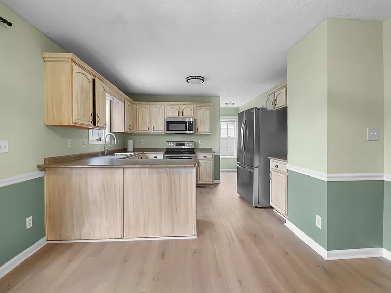 934 Hedge Apple Dr — Photo 10